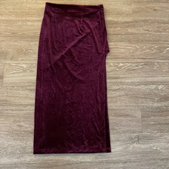 Maxi Skirts Velvet Skirt Forever 21 Forever 21 Skirts Forever